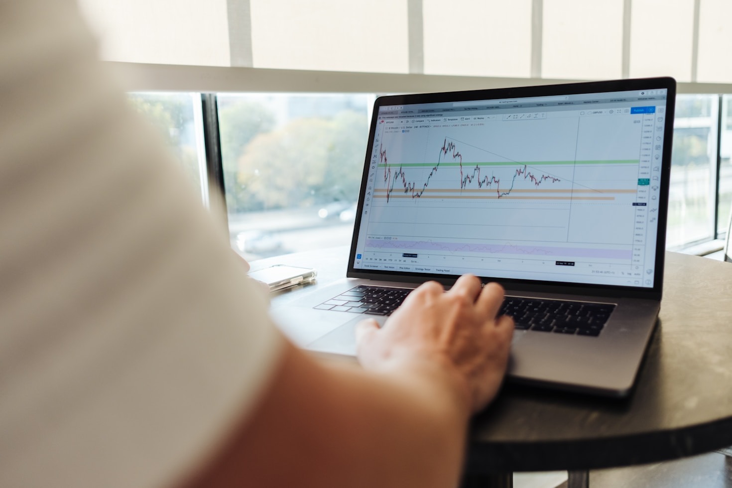 Expert Tips for Managing Personal Finances